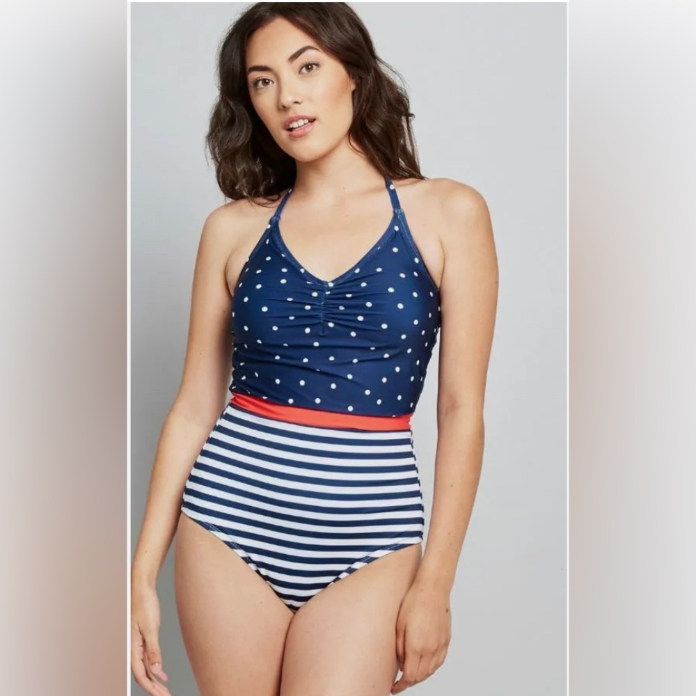 ModCloth Navy Cleo one piece bathing suit size medium